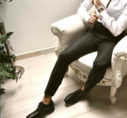Elegant Men, Black And White, Suit Up, Elegance, Suit