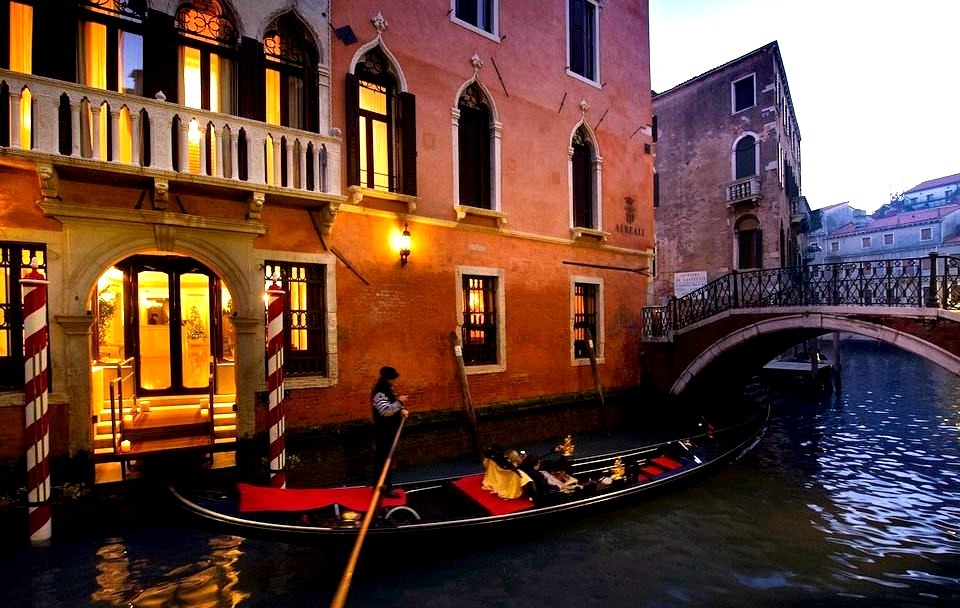 Hotel Ai Reali - Venice, Italy